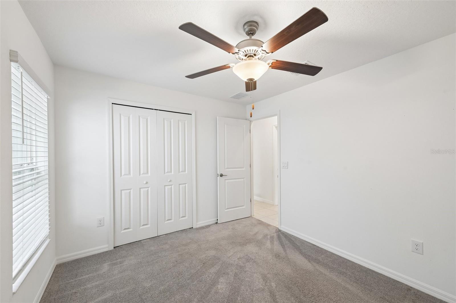 5517 BLUE AZURE DR — photo 22