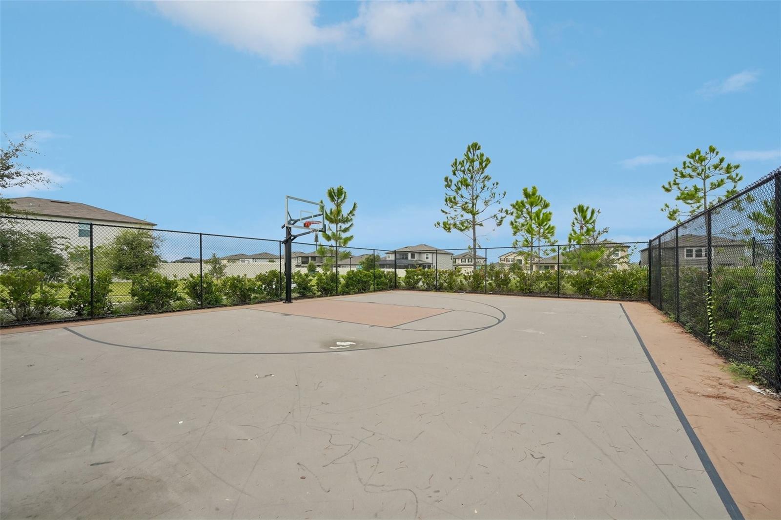 5517 BLUE AZURE DR — photo 40
