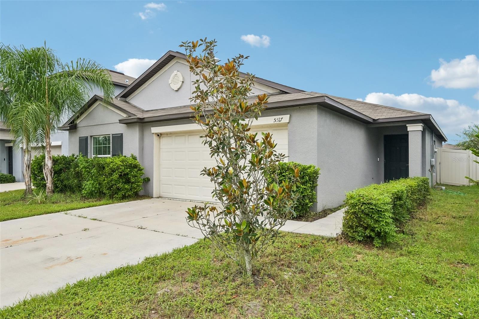 5517 BLUE AZURE DR — photo 2