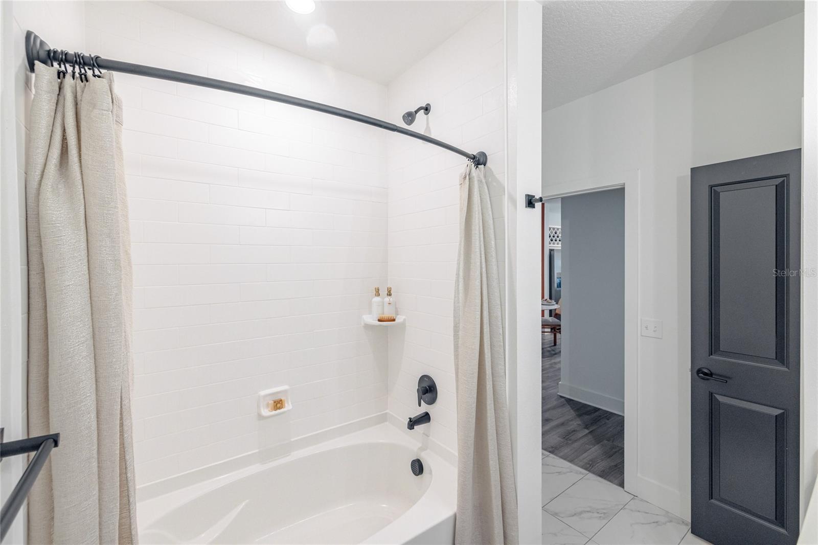 1420 LAKEFRONT DR #1201 — photo 20
