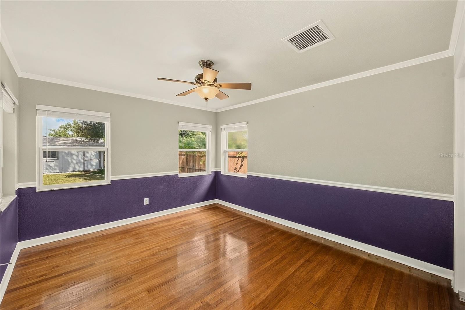 100 N ARCTURAS AVE — photo 20