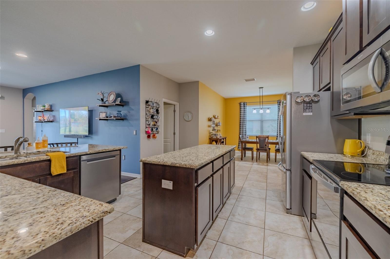 9123 RAES CREEK PL — photo 9