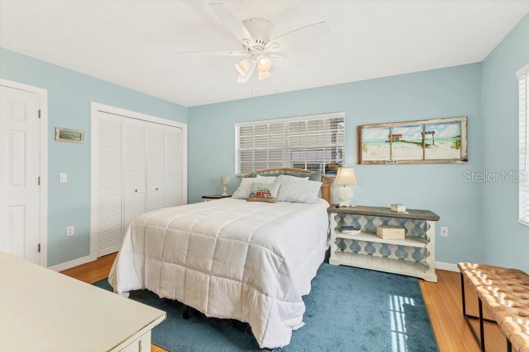 4418 MOUNT VERNON DR — photo 17