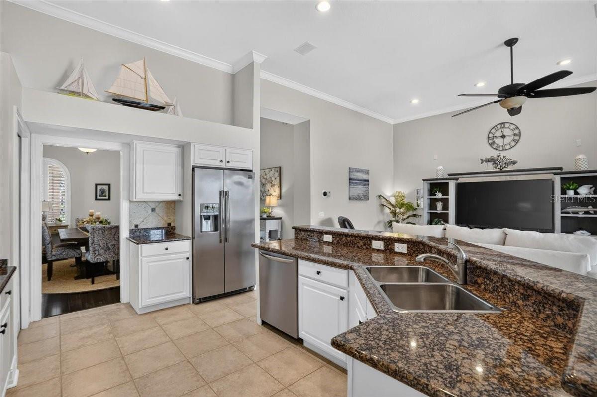 9736 SAGO POINT DR — photo 26