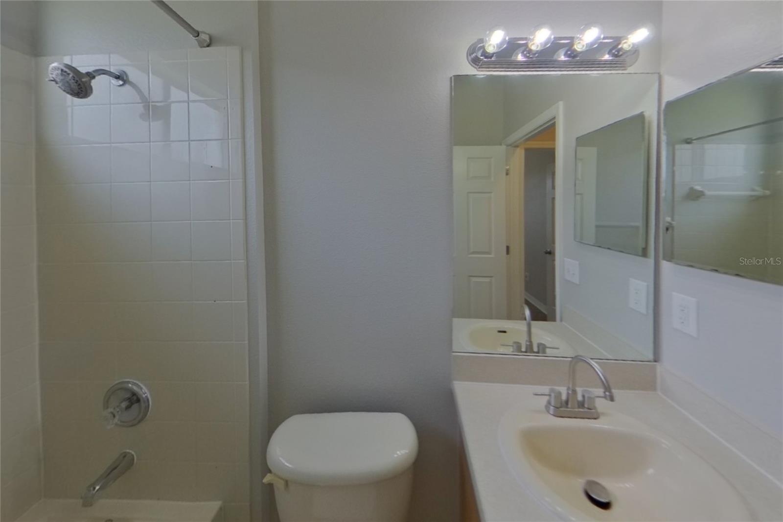 Home in RIVERVIEW — photo 16