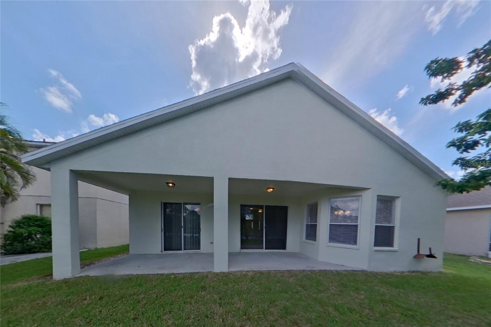 Home in RIVERVIEW — photo 17
