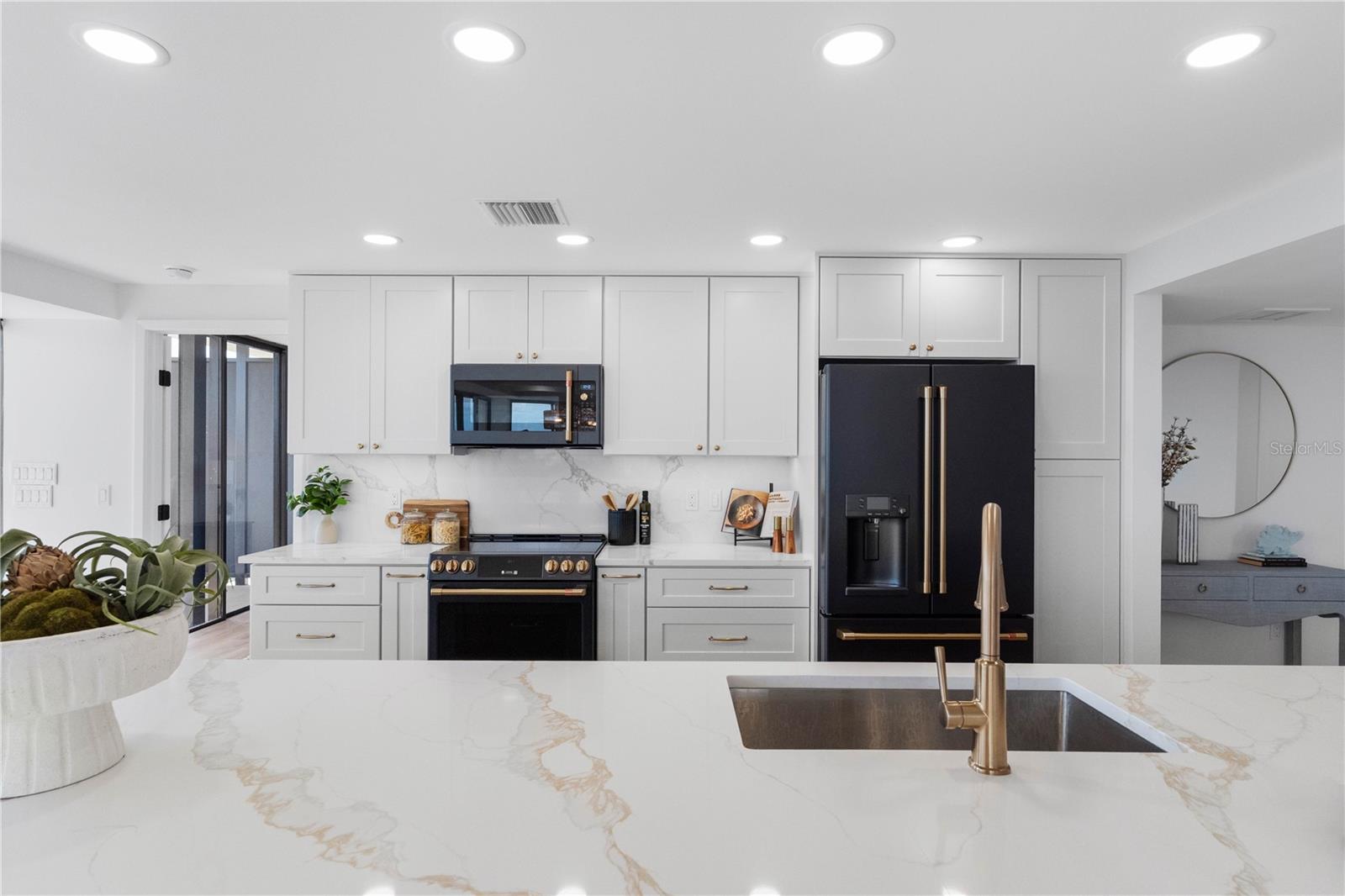 7600 BAYSHORE DR #606 — photo 18