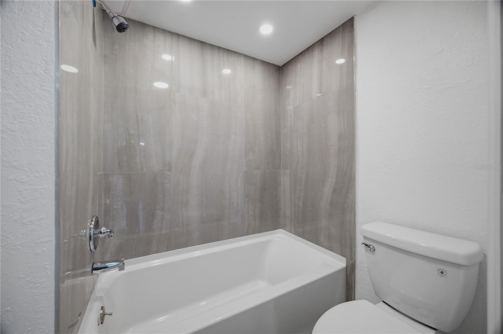 2617 COVE CAY DR #103 — photo 15