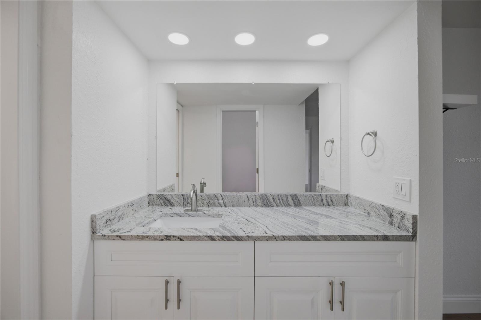 2617 COVE CAY DR #103 — photo 14