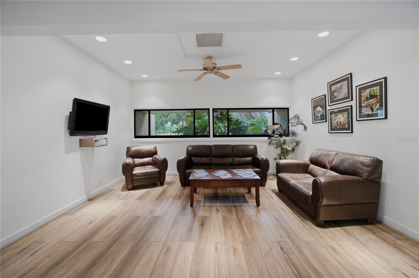 2617 COVE CAY DR #103 — photo 34