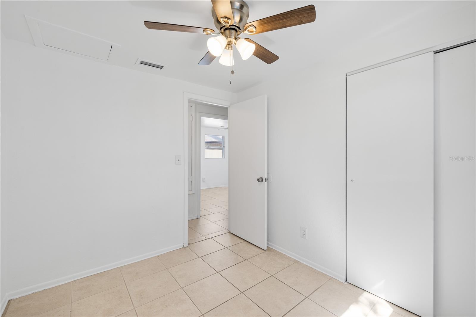 4535 W HANNA AVE — photo 28