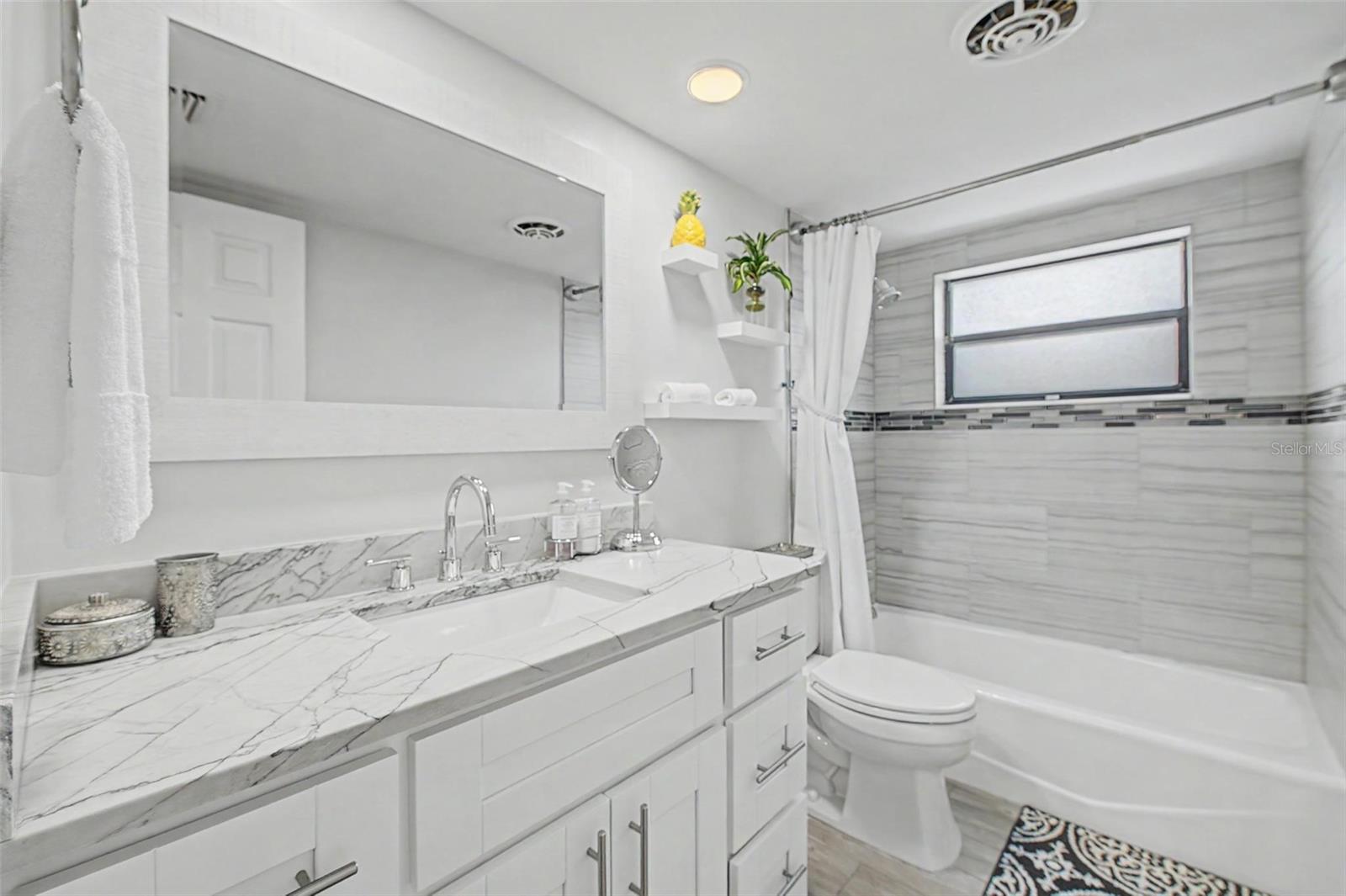 3909 NORTHAMPTON WAY — photo 31