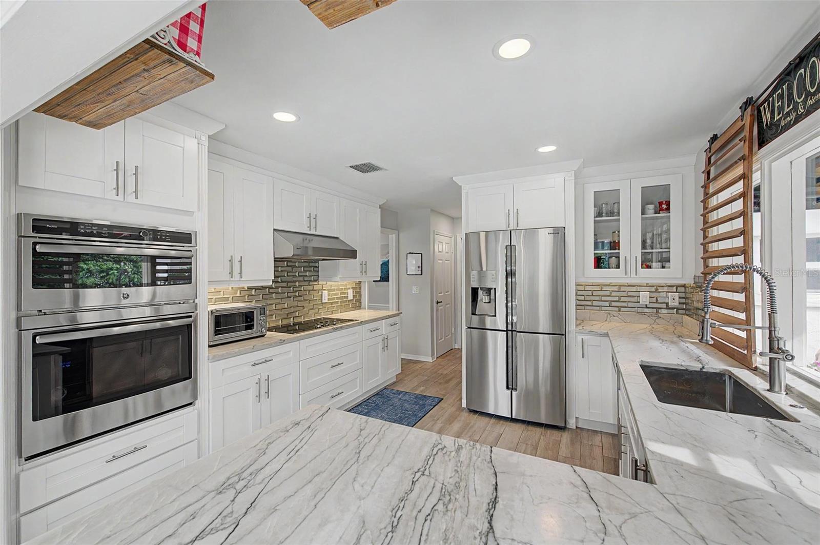 3909 NORTHAMPTON WAY — photo 15