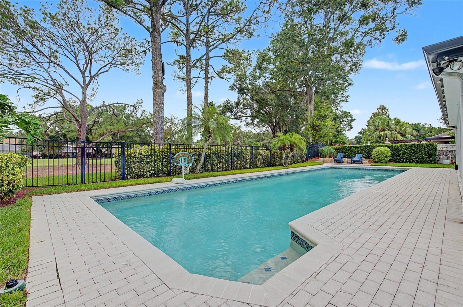 3909 NORTHAMPTON WAY — photo 34