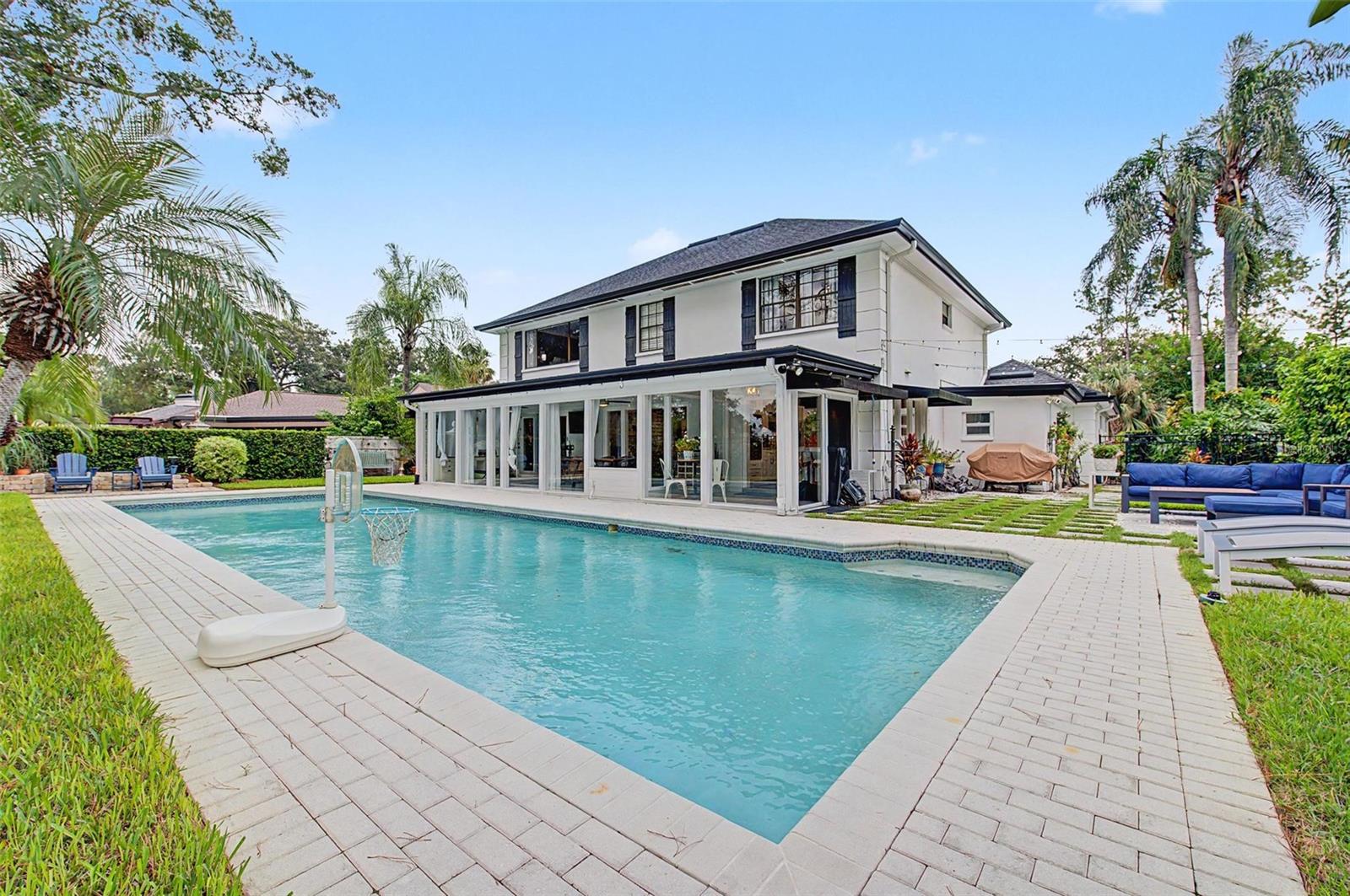 3909 NORTHAMPTON WAY — photo 33