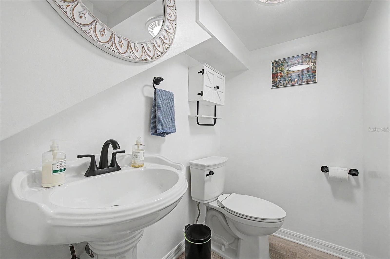 3909 NORTHAMPTON WAY — photo 23