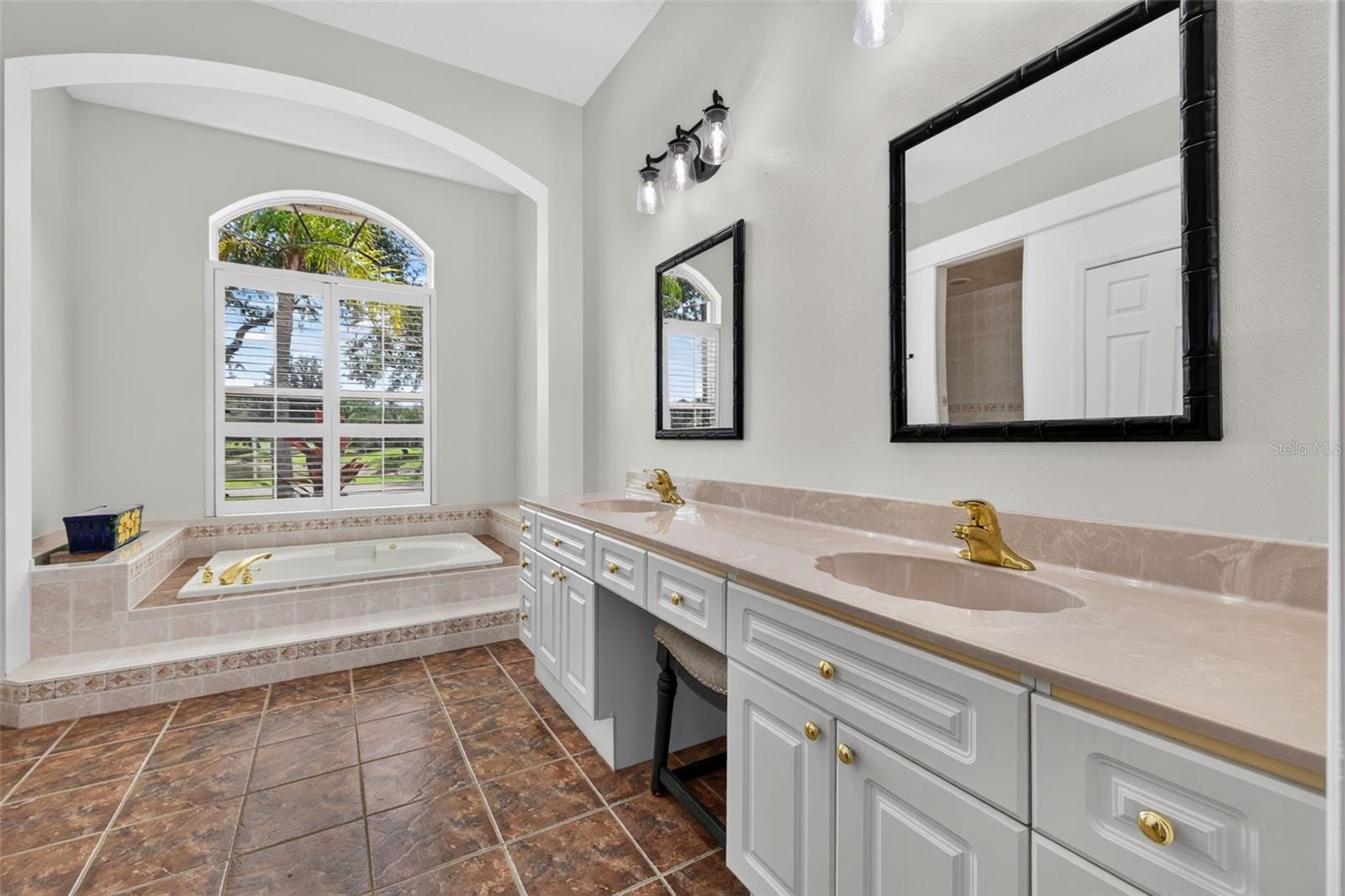 9136 HIGHLAND RIDGE WAY — photo 26