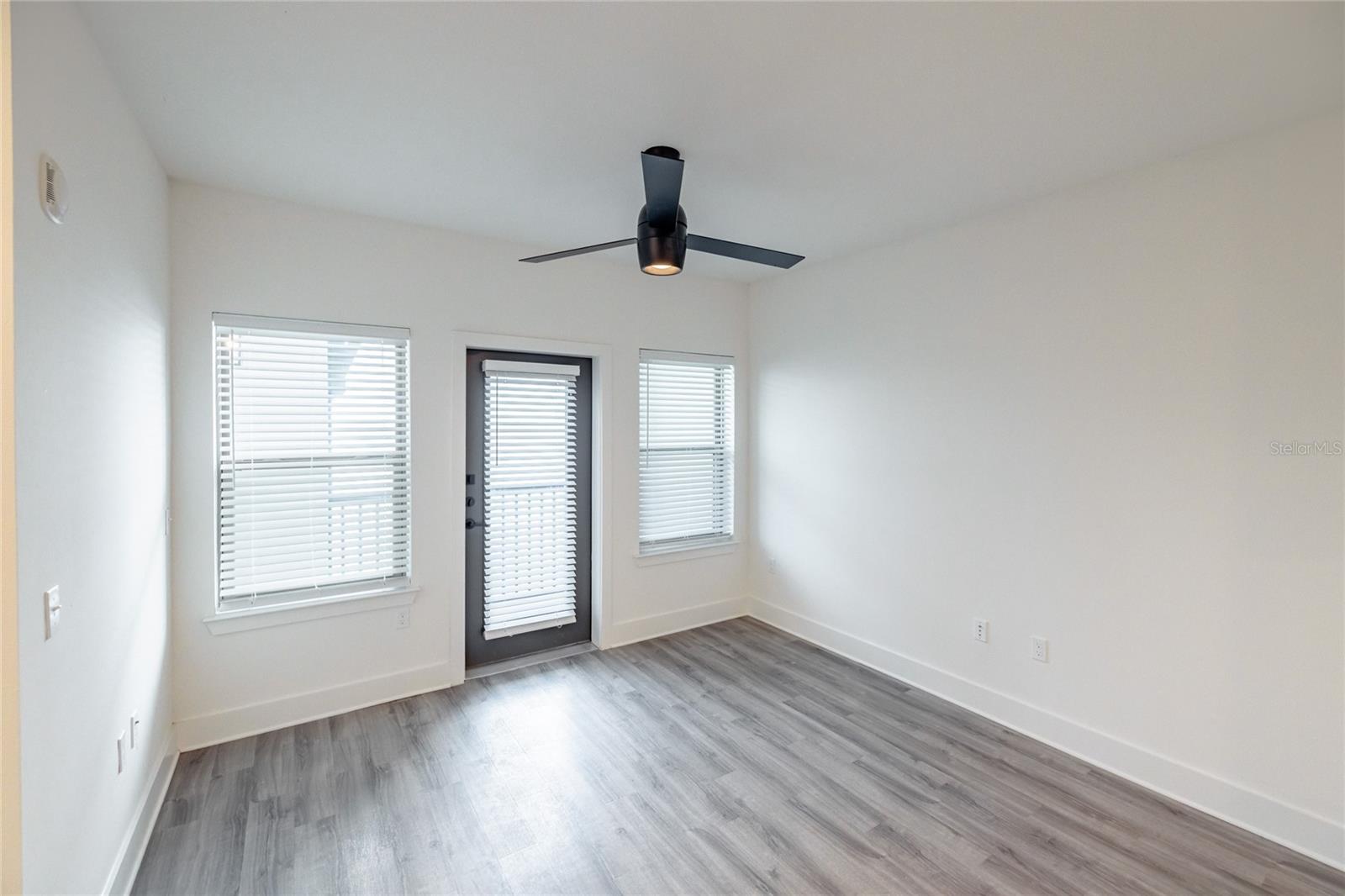 1420 LAKEFRONT DR #3110 — photo 8