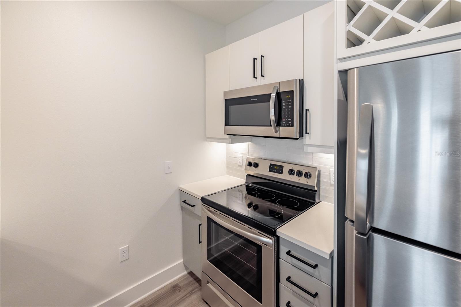 1420 LAKEFRONT DR #3110 — photo 6