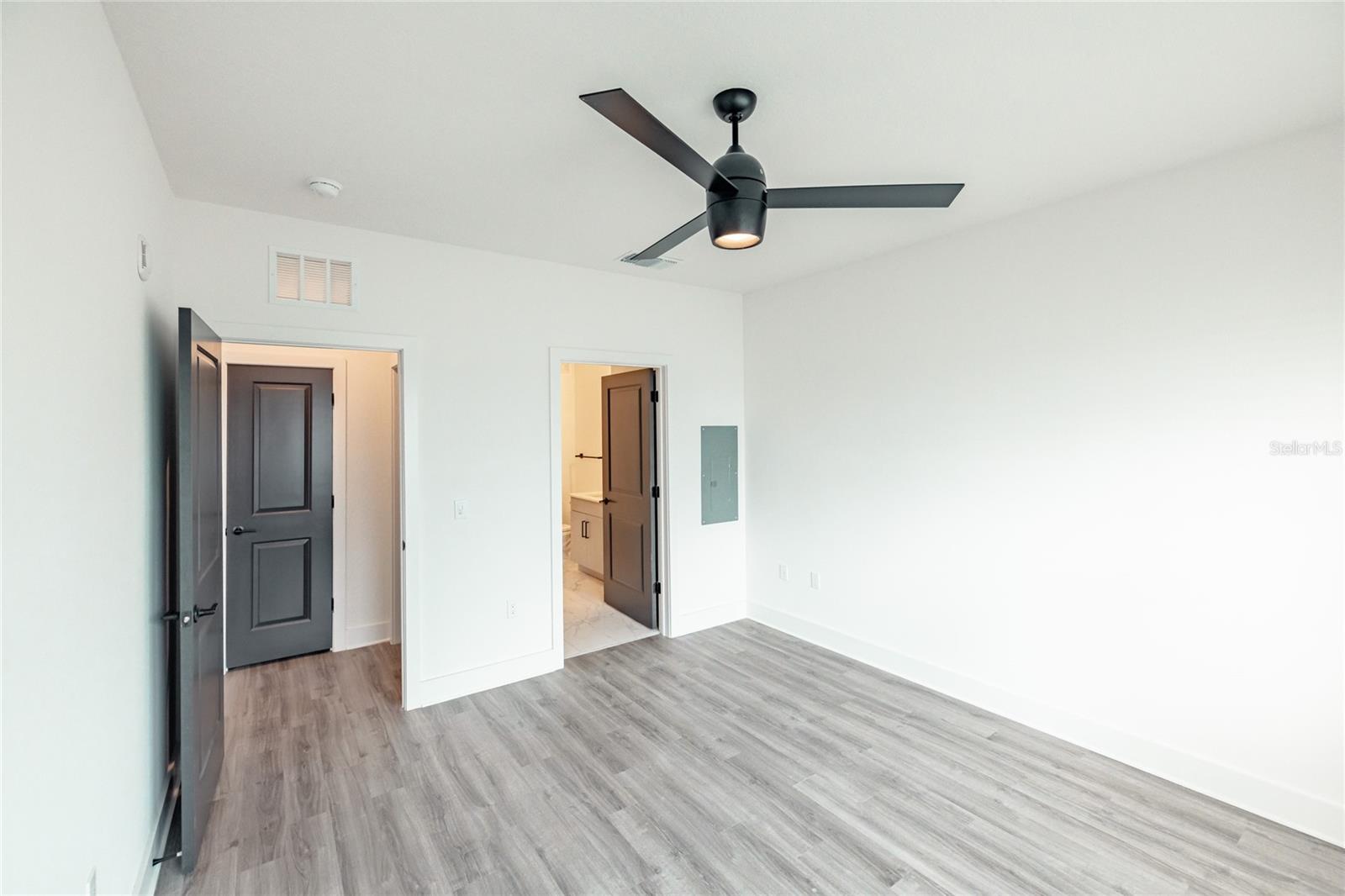 1420 LAKEFRONT DR #3110 — photo 14