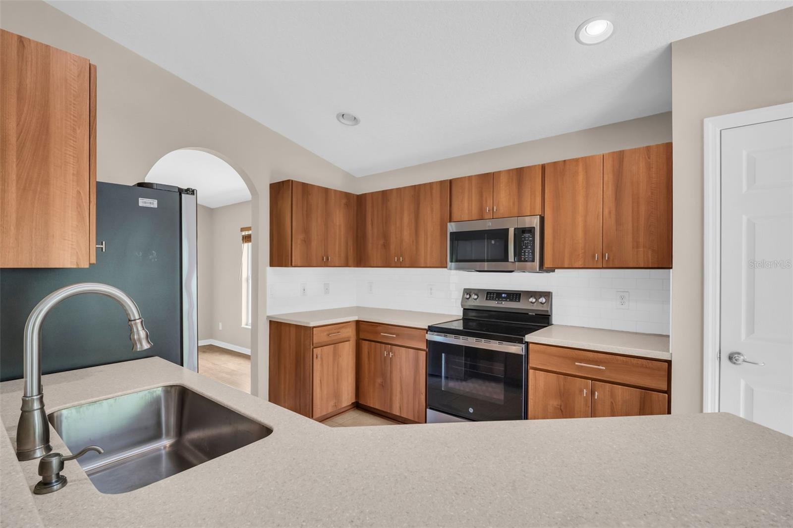 12415 RUSTIC VIEW CT — photo 42