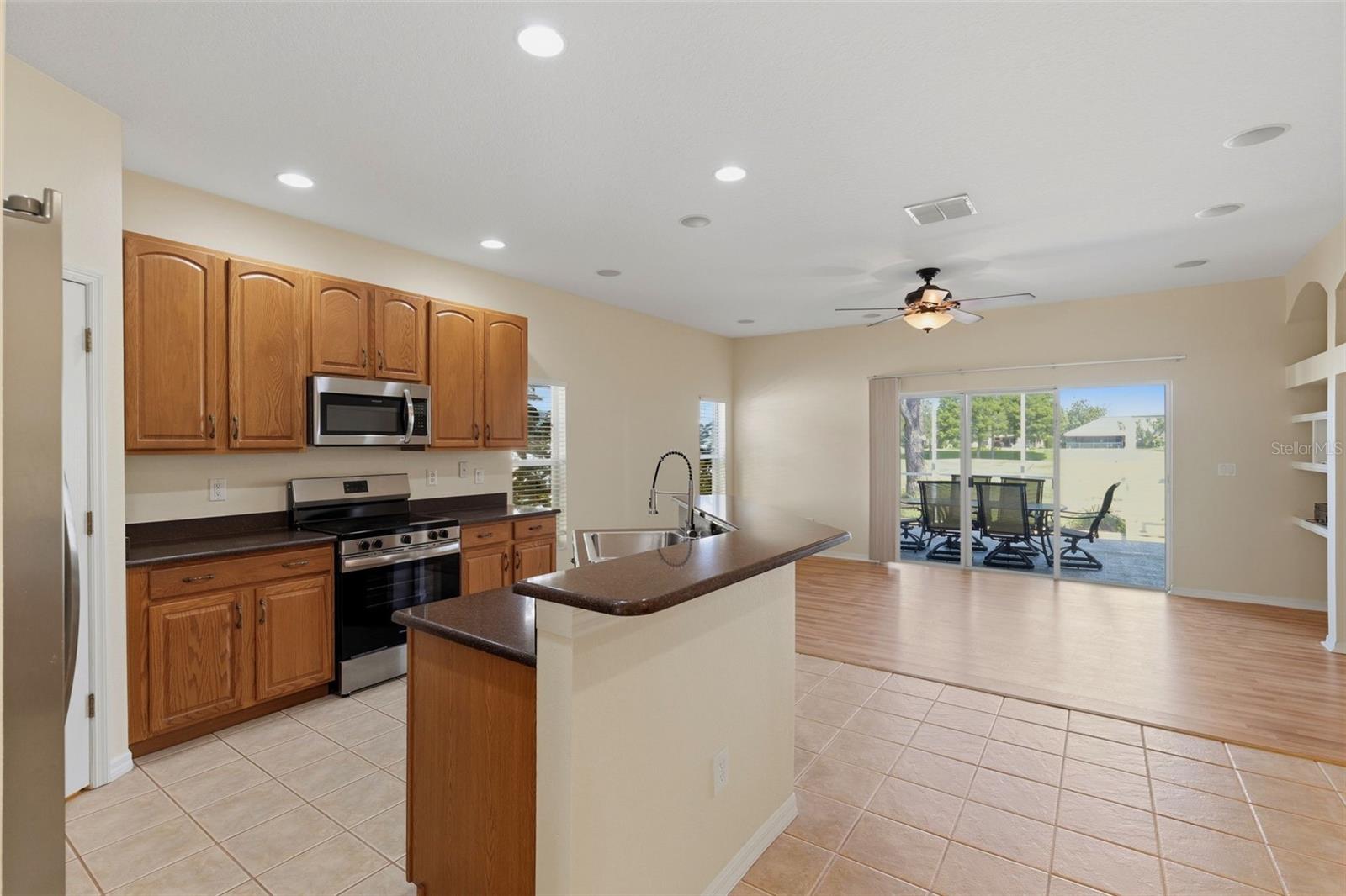23821 CORAL RIDGE LN — photo 17