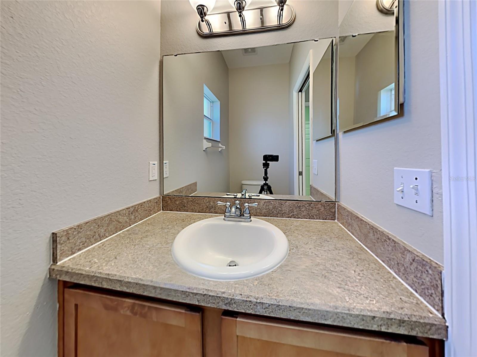 Home in WIMAUMA — photo 14