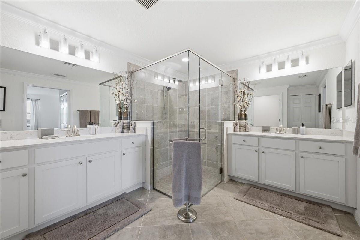 10792 TARFLOWER DR #102 — photo 19