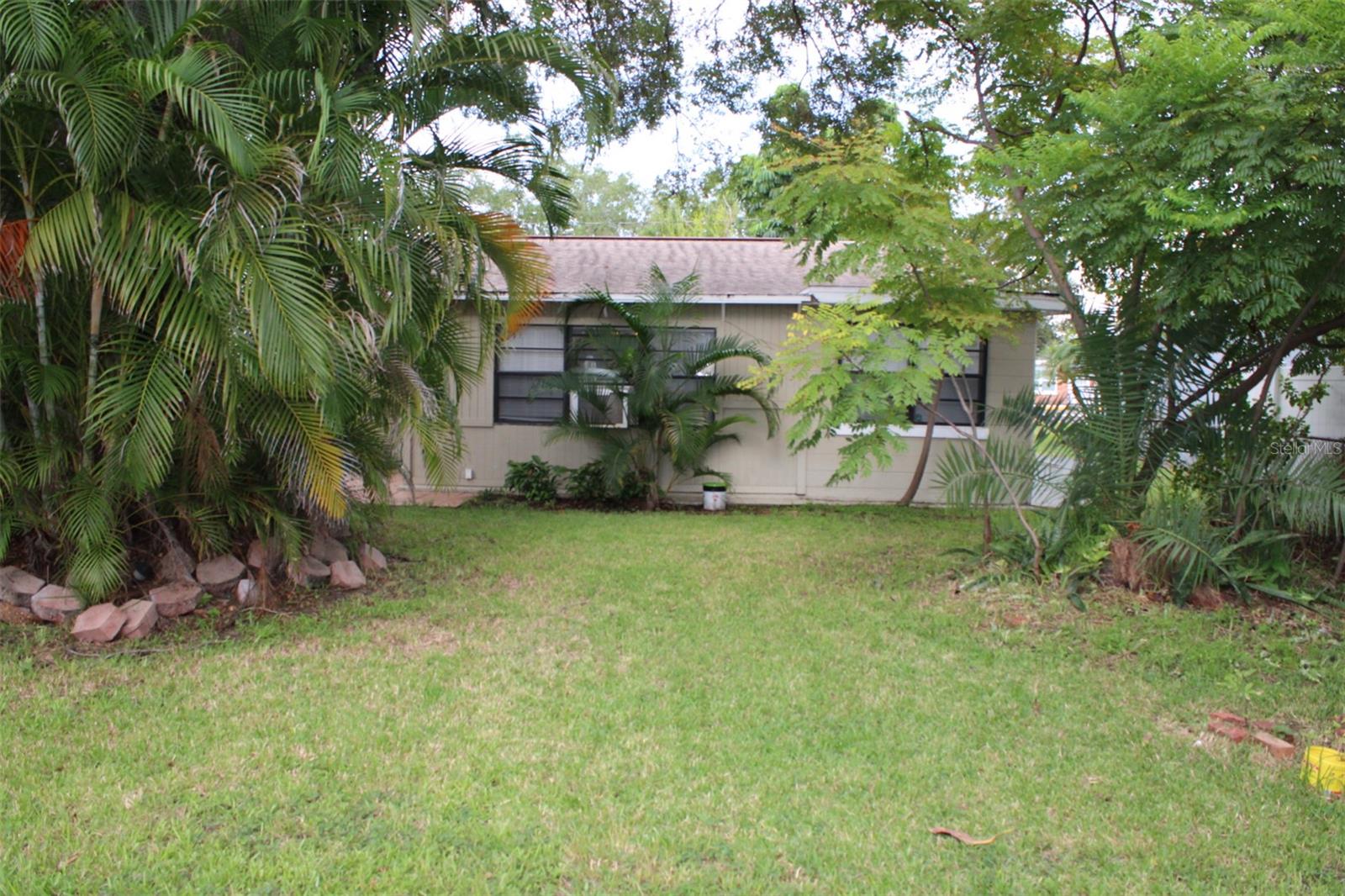 316 COMO ST — photo 11
