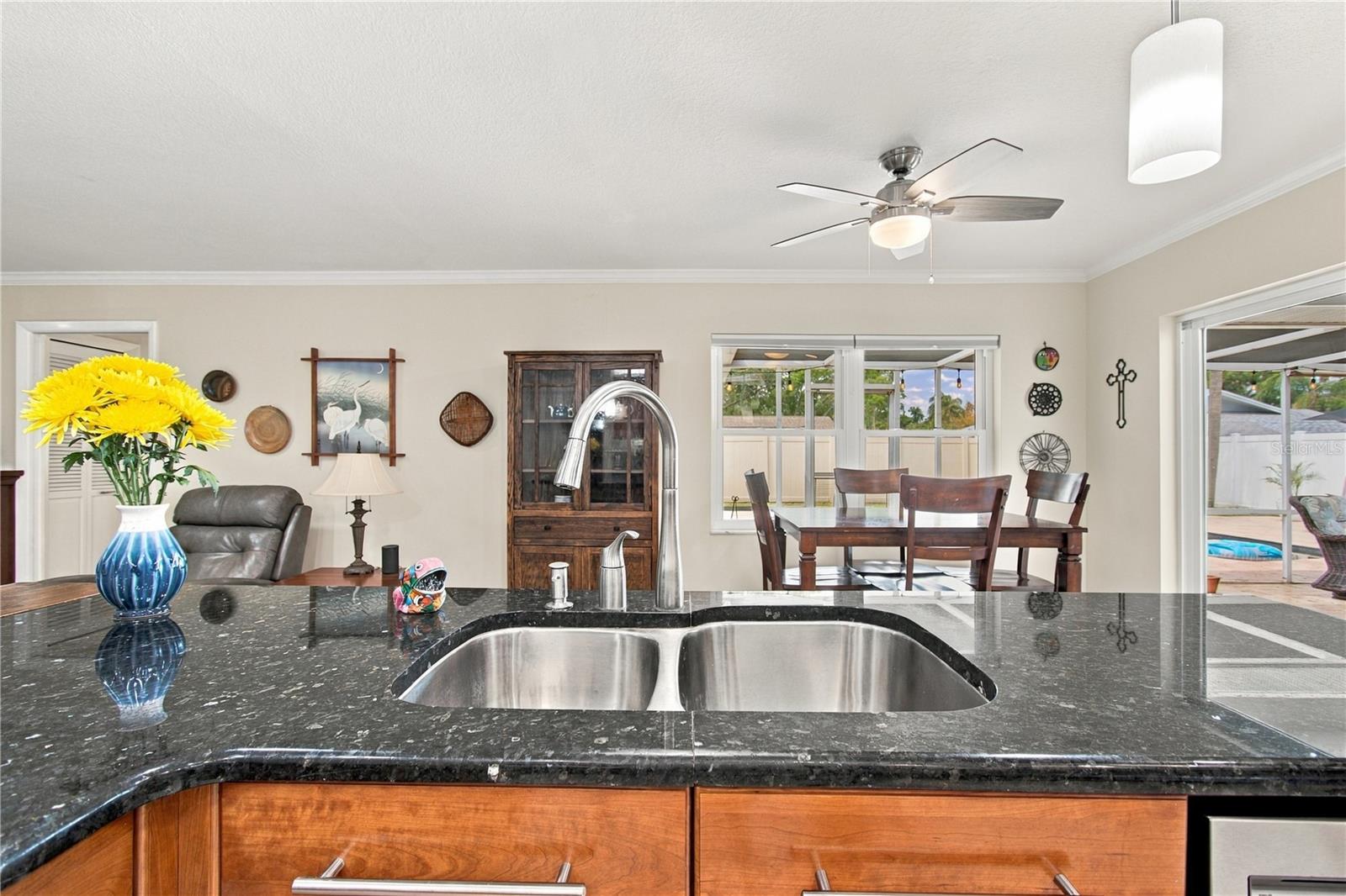 1967 ARVIS CIR E — photo 10