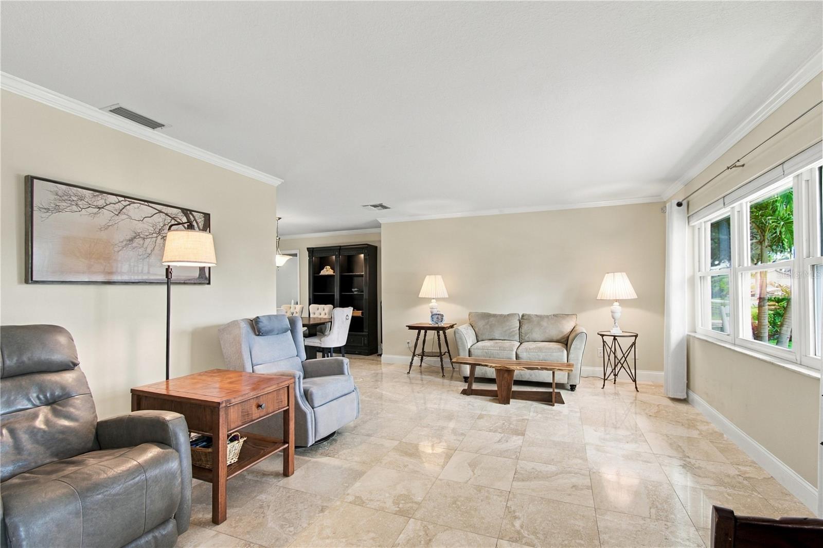 1967 ARVIS CIR E — photo 3