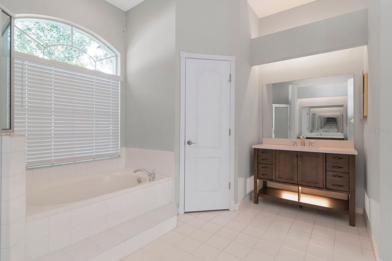 1630 LITTLEBROOK LN — photo 28
