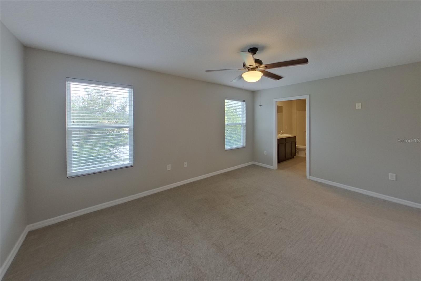 Home in RIVERVIEW — photo 7