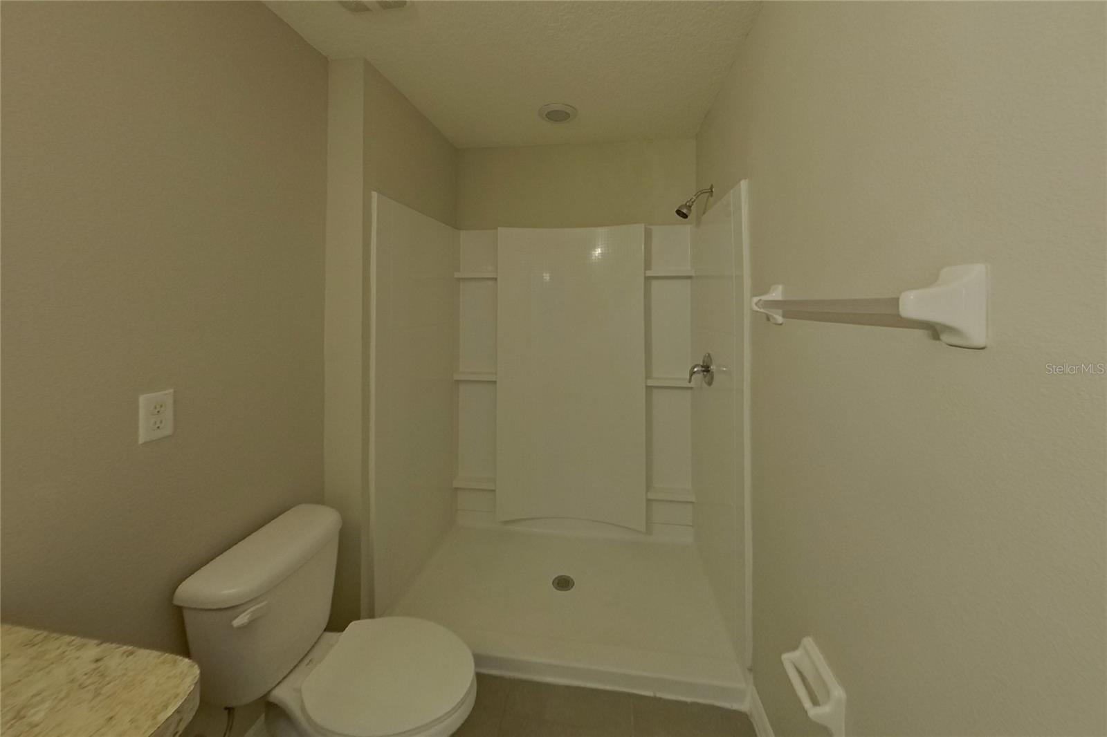 Home in RIVERVIEW — photo 10
