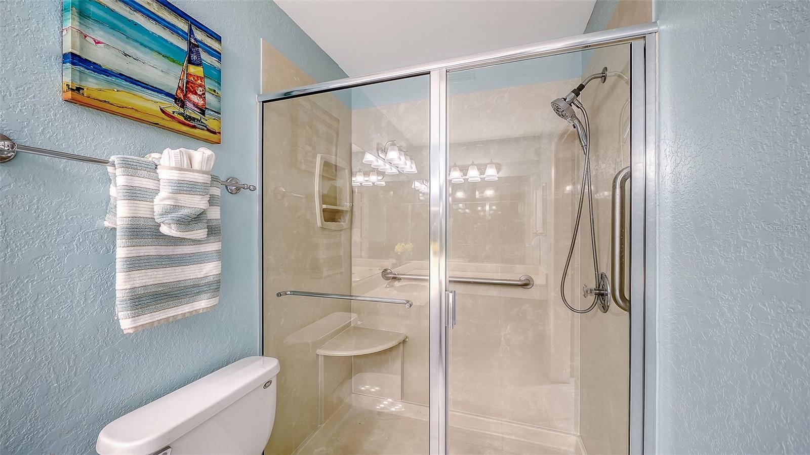 7652 EAGLE CREEK DR #7598 — photo 31