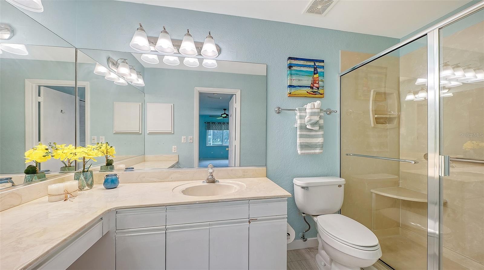 7652 EAGLE CREEK DR #7598 — photo 29