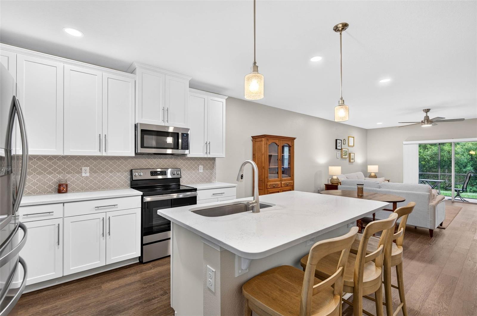 18333 TURNING LEAF CIR — photo 5
