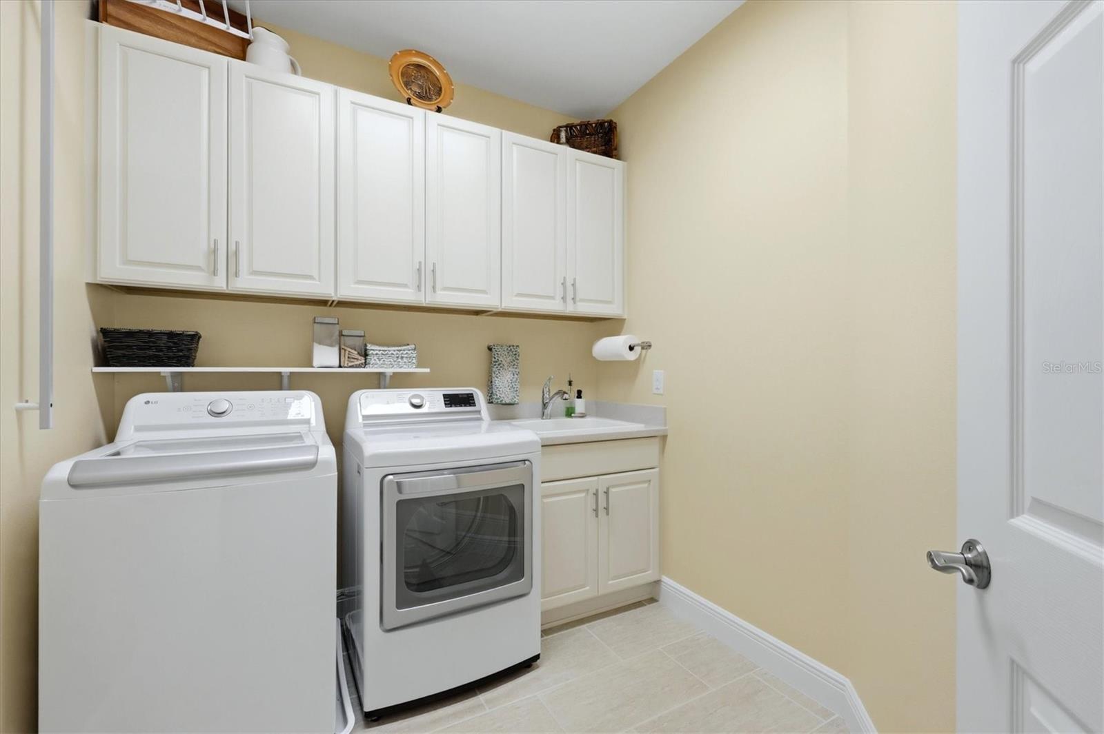 1009 RIVERSCAPE ST #1009 — photo 38