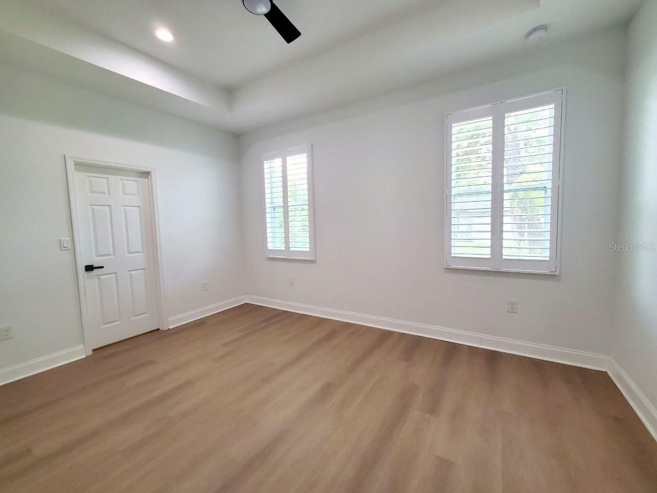 2616 E CAYUGA ST — photo 17