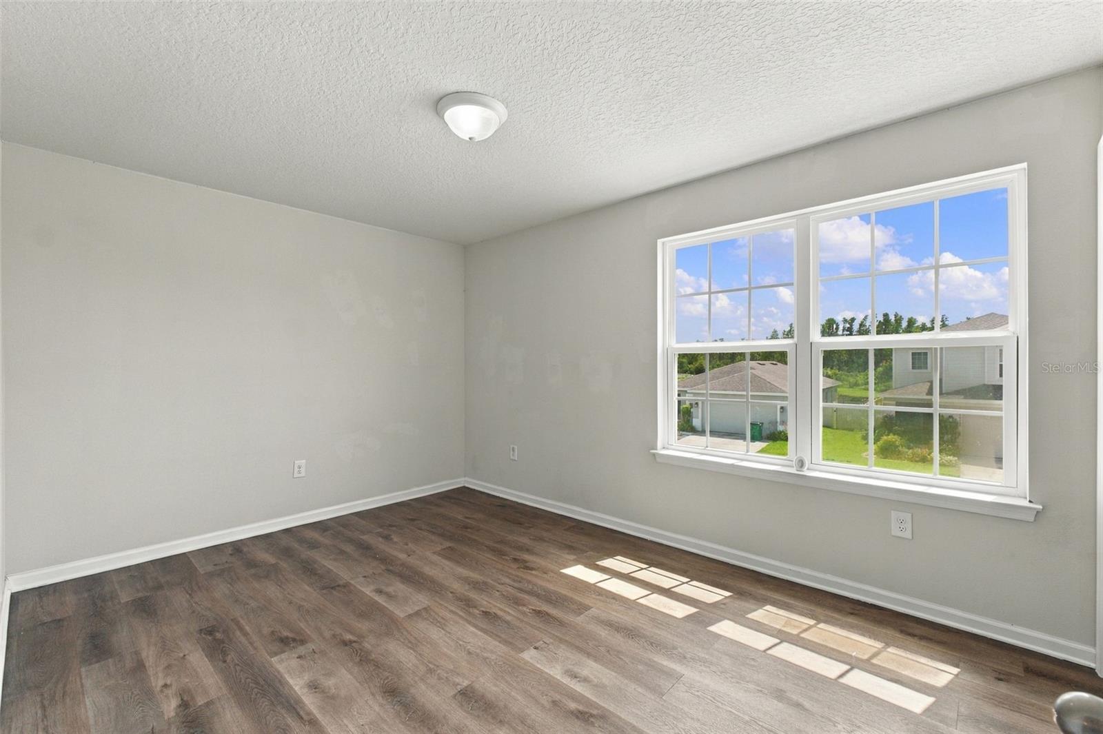 10646 HAWKS LANDING DR — photo 35