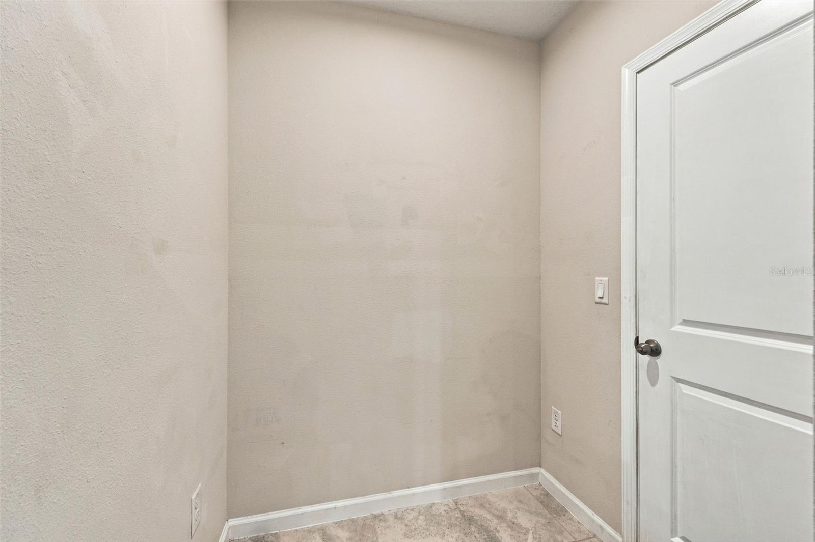 10646 HAWKS LANDING DR — photo 40