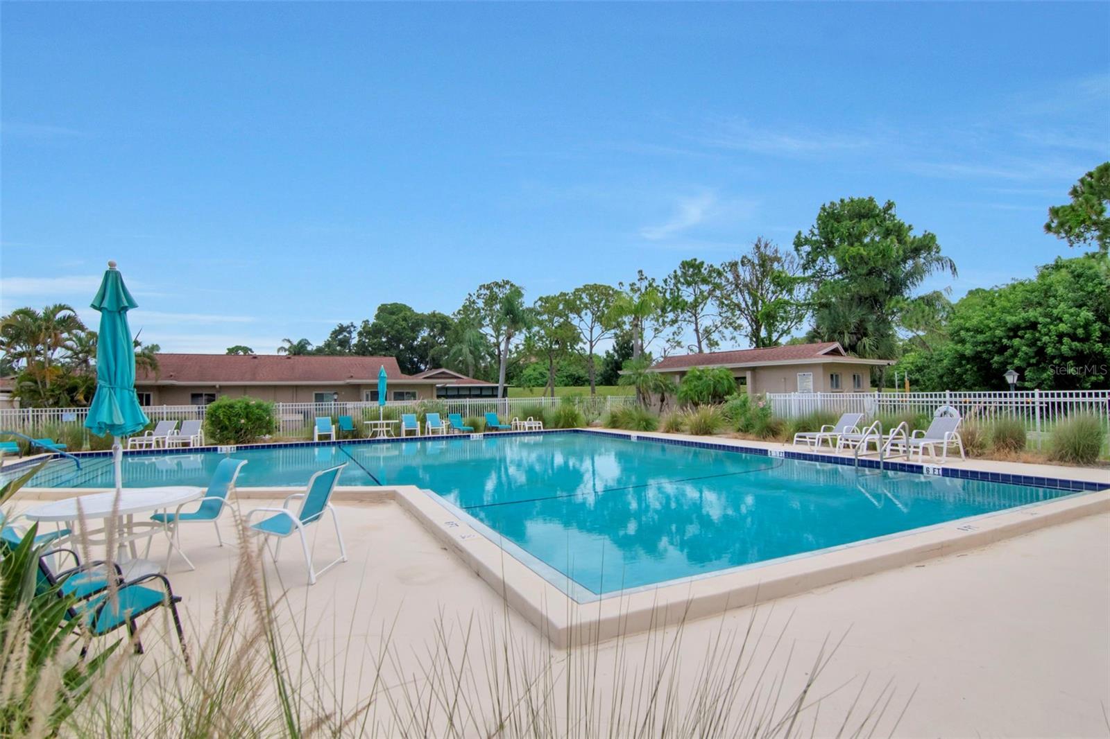2452 LAURELWOOD DR #C — photo 35