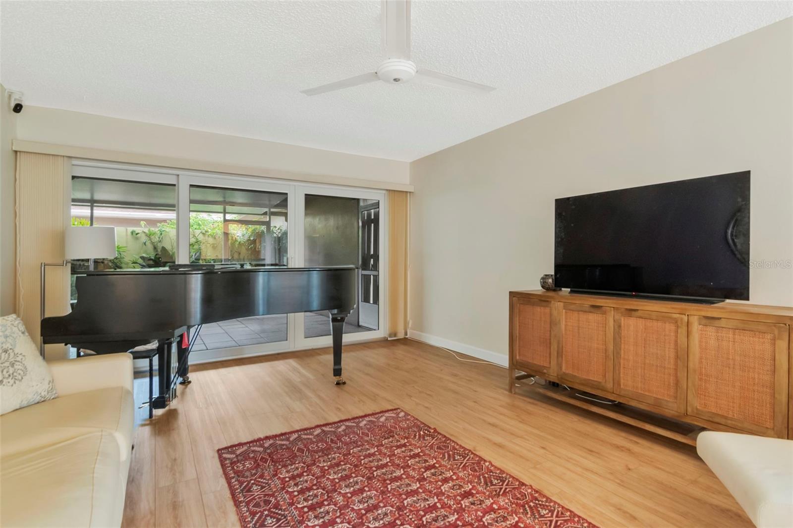 2452 LAURELWOOD DR #C — photo 14