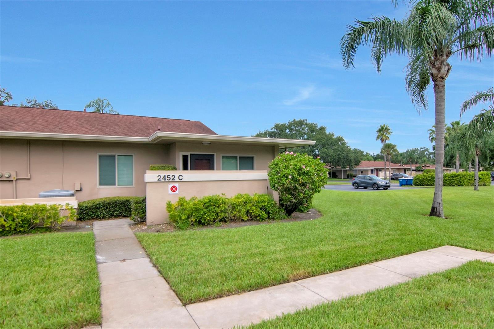 2452 LAURELWOOD DR #C — photo 4