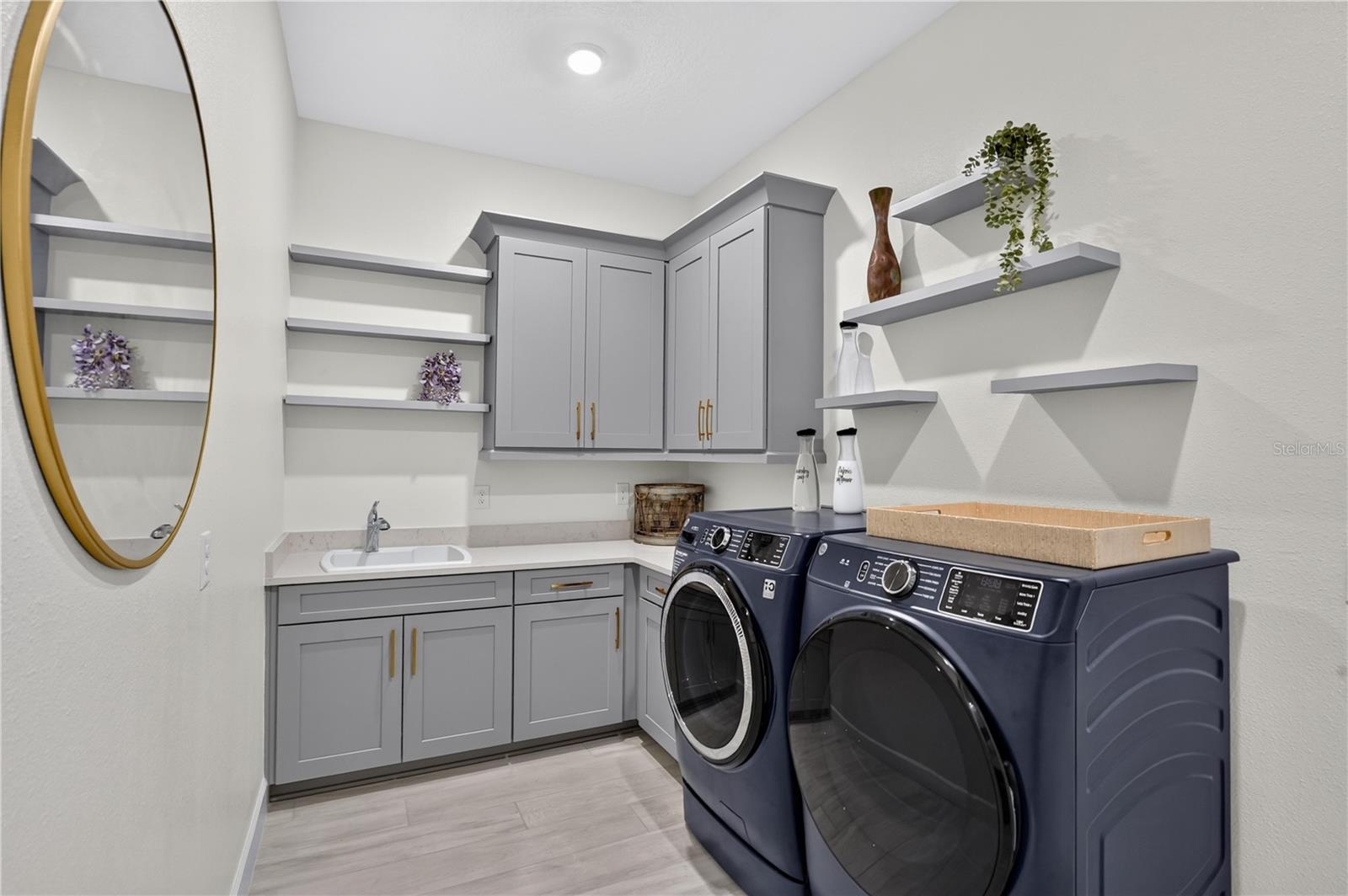 5508 CASERTA CT — photo 33