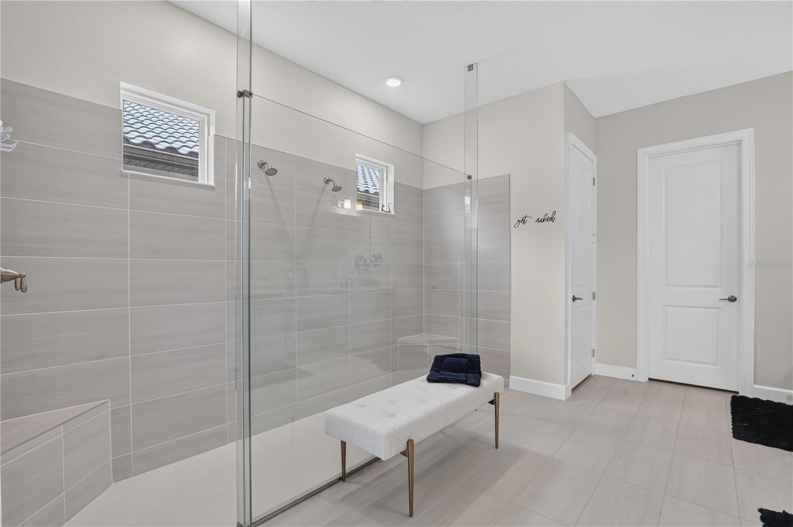 5508 CASERTA CT — photo 40