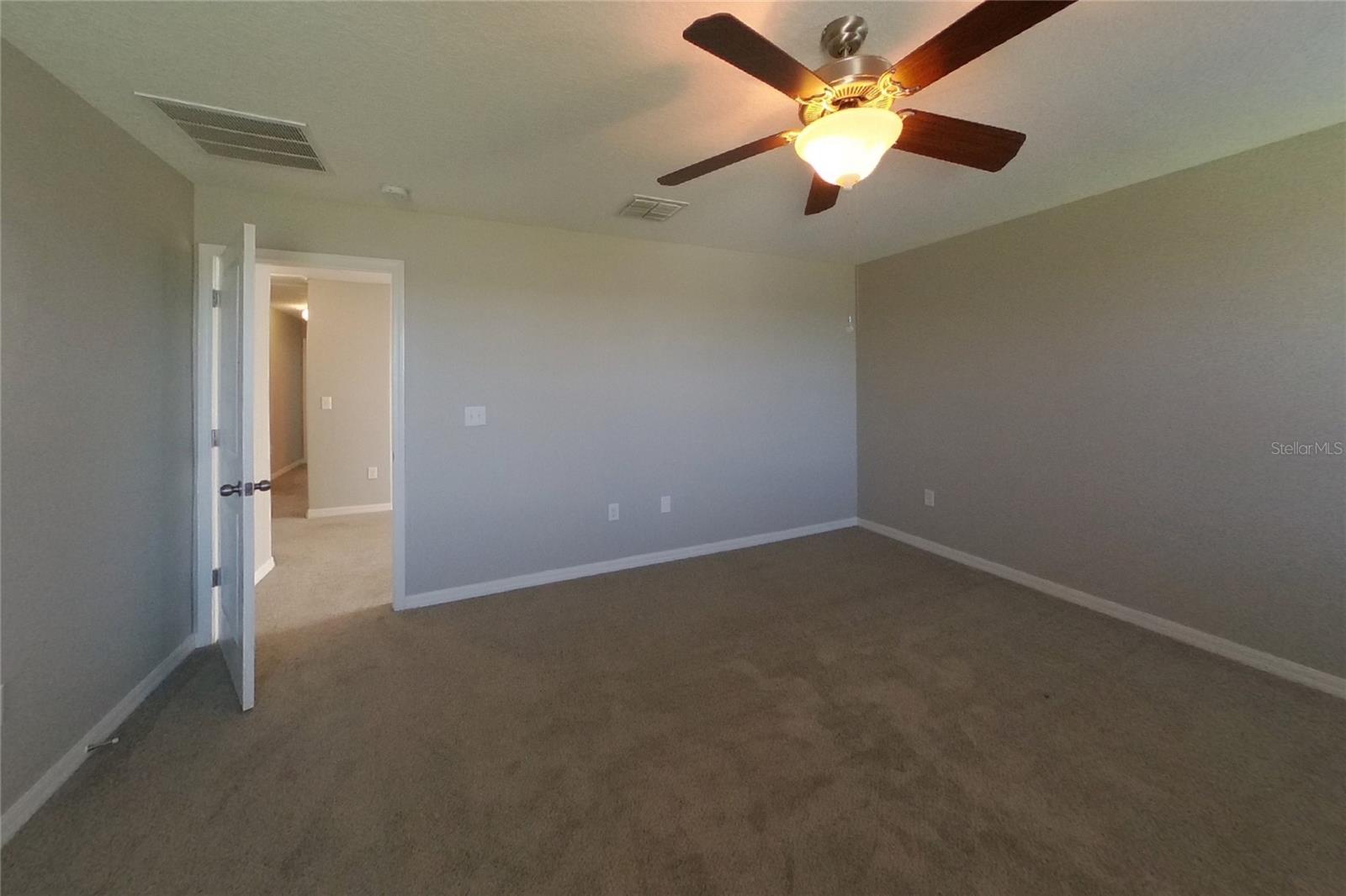 Home in WIMAUMA — photo 7