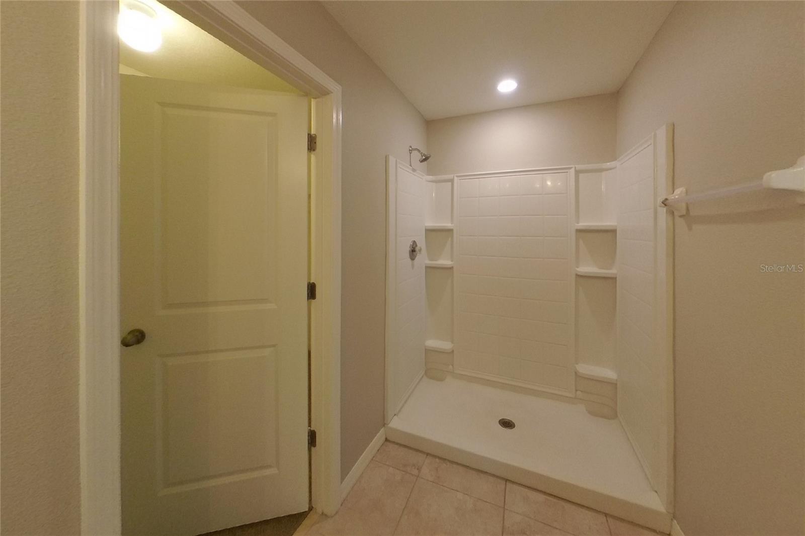 Home in WIMAUMA — photo 10