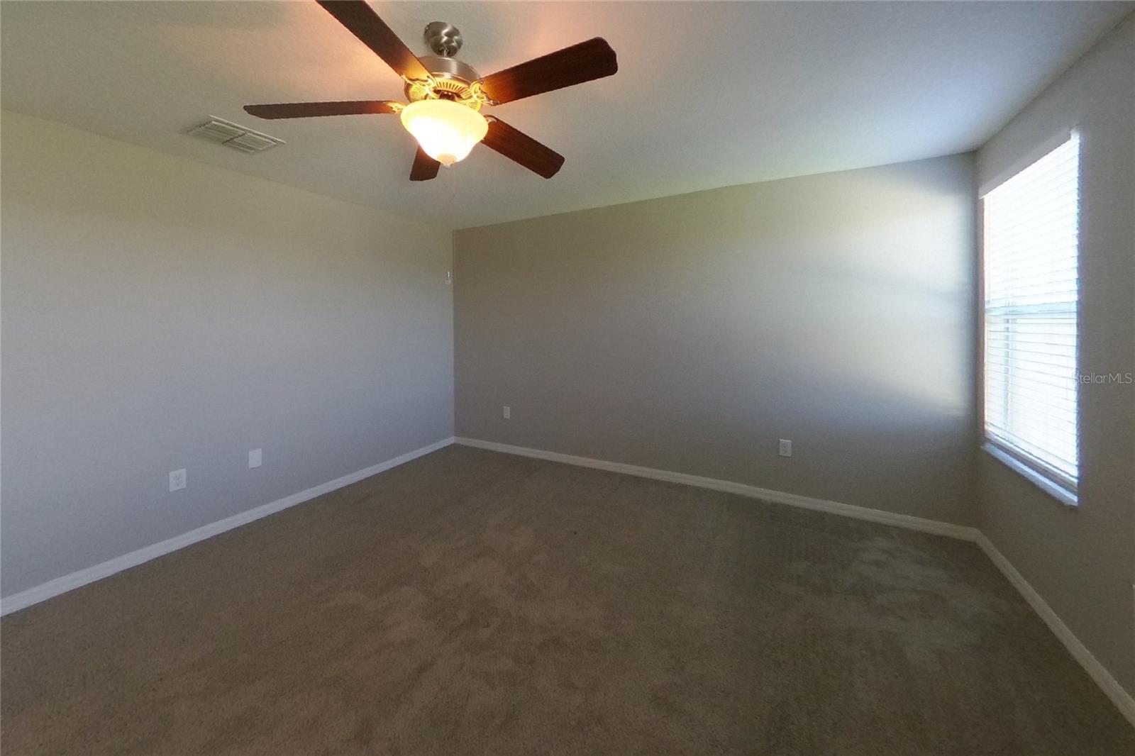Home in WIMAUMA — photo 8
