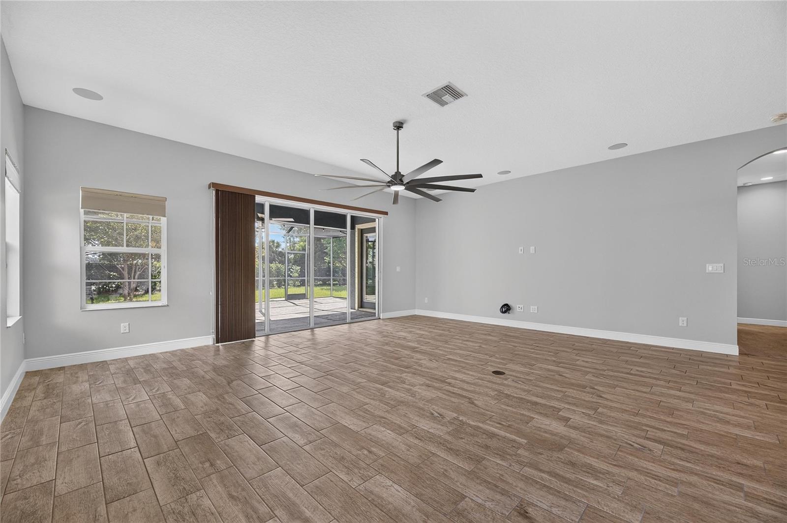 6419 SEASOUND DR — photo 33